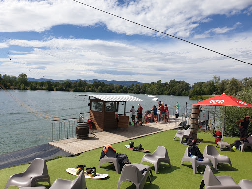 Wake Totem Park - Tow-Nautique Mâconnais-Beaujolais | - Thumbnail
