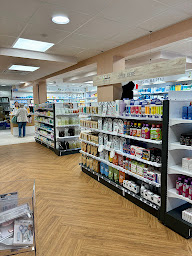 Photo n°5 de Pharmacie Des Villages à Saint-Brieuc (Pharmacie vétérinaire)