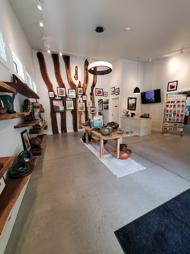Gracehill Fine Art & Basketry - Thumbnail