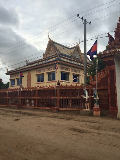 Photos of វត្តបន្ទាយម្លូ