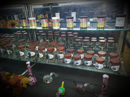 Ten Hippies Dispensary - Thumbnail