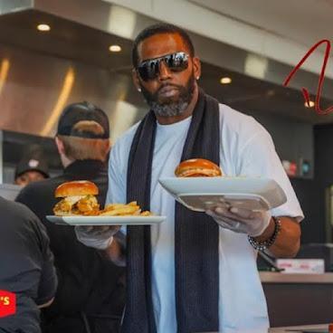 Crisppi's | Miami by null