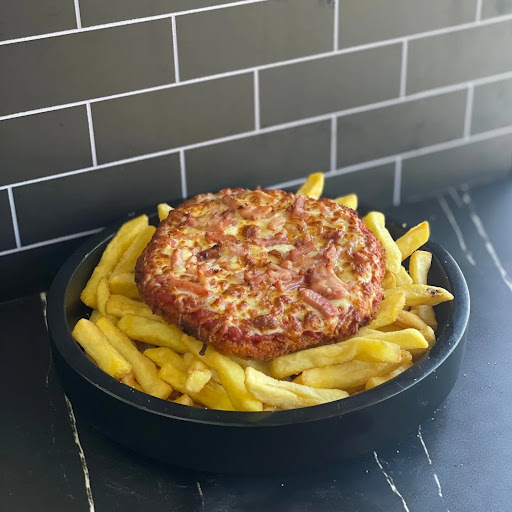 Steves Pizza House Tahmoor - Thumbnail