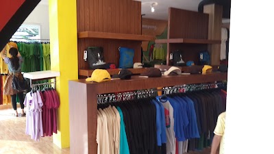 Photos of Waleu Kaos Lampung