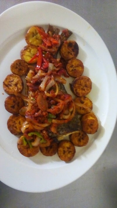 Photos of R Caf&eacute; Ikeja GRA