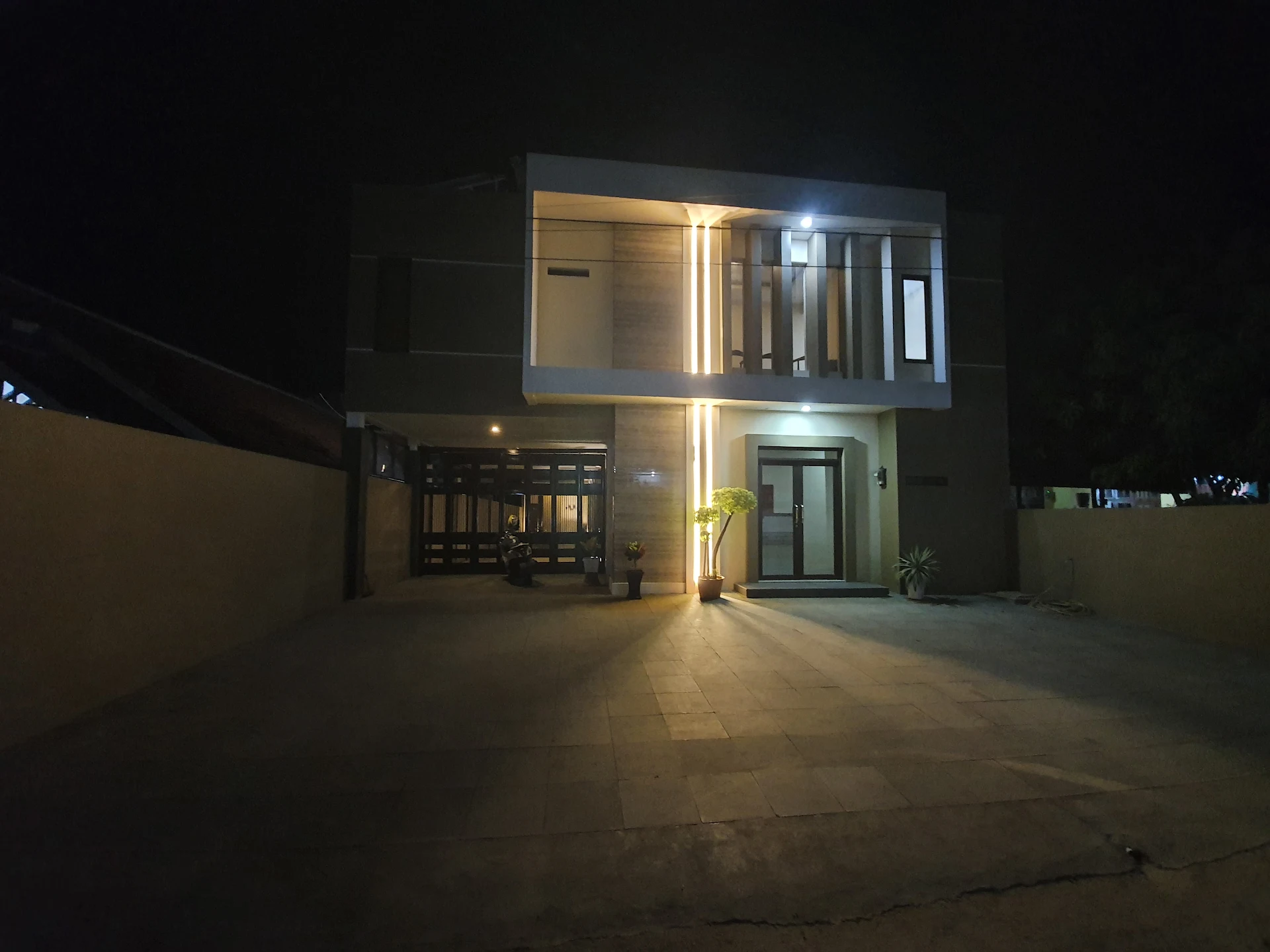 Jatiwangi Syariah Guest House Mitra RedDoorz