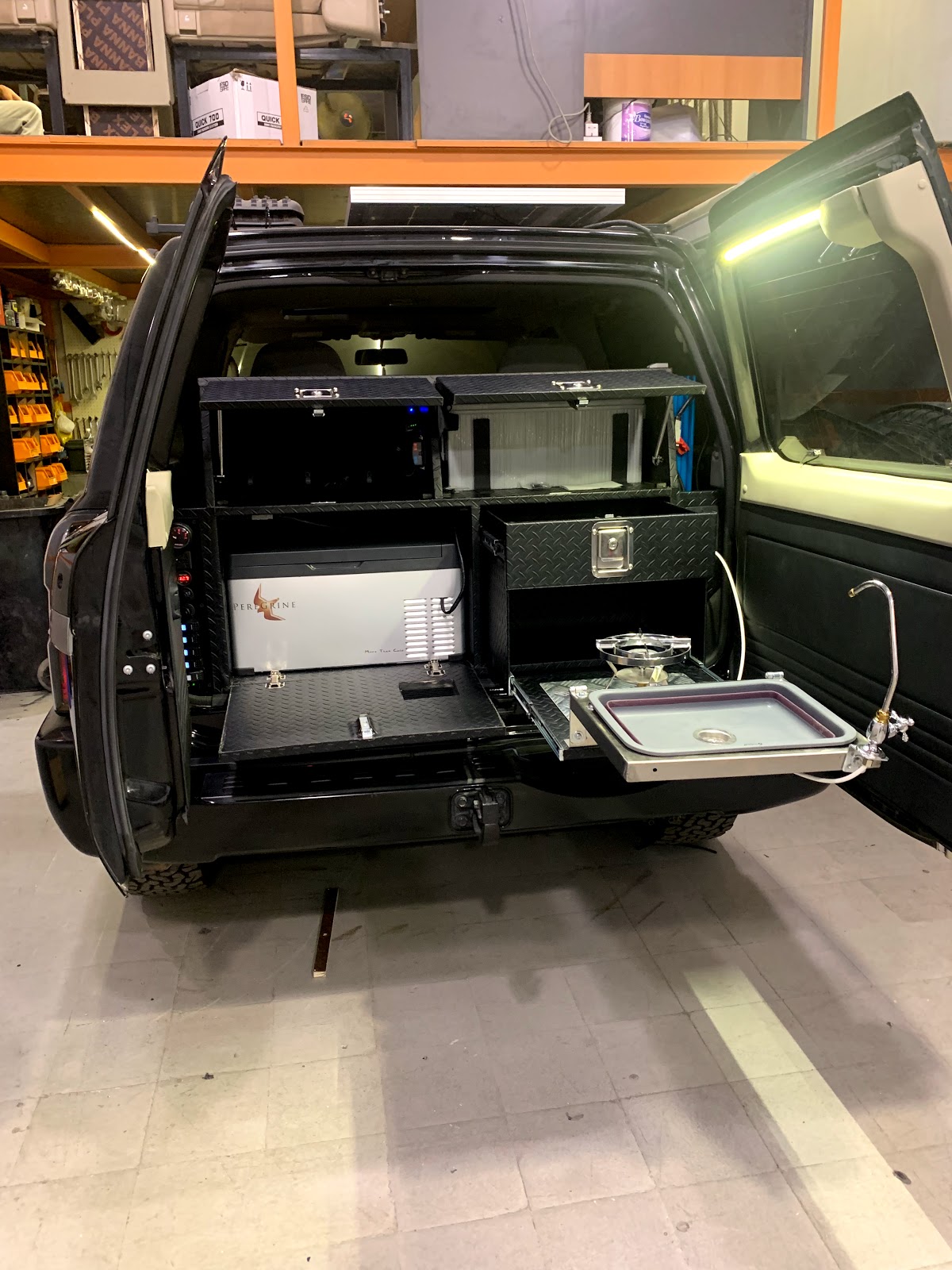 مؤسسة كيو ايت ماونت لأدوات زينة السيارات وقطع غيار السيارات - صورة 4