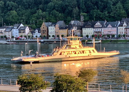 Rhein Fähre Loreley VI St. Goar - St. Goarshausen und St. Goarshausen - St. Goar Fähranleger, Bahnhofstraße 15, 56346 St. Goarshausen