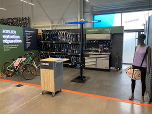 Photo n°4 de Decathlon Chalon Sur Saone à Saint-Marcel (Magasin de vélos d'occasion)