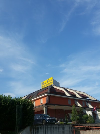 Photos of HOTEL VICTOR