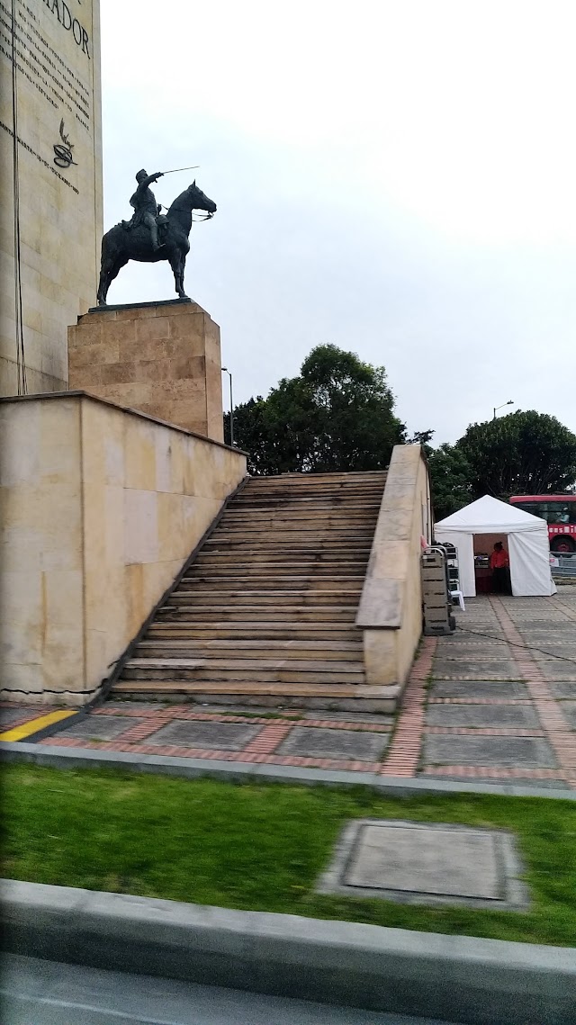 Monument to the Heroes