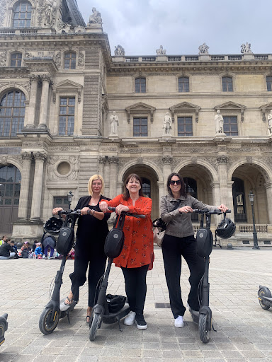 Badass Tours Paris - Thumbnail