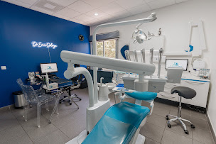 Photo n°2 de Dr Delouya Erwin à Marseille (Cabinet d'implants dentaires)