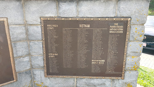 Veterans of Provincetown Memorial - Thumbnail