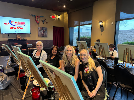 Painting and Vino - Paint and Sip Phoenix Gallery - United States