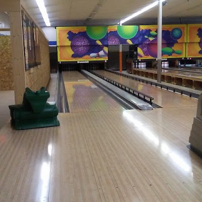 Shamrock Lanes Flannigan