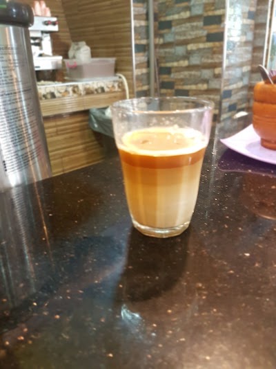 Photos of Tabaryss Caf&eacute;