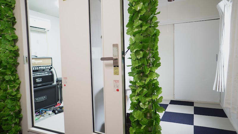 隠れ家ギター教室