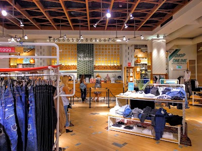 Photos of Pull & Bear