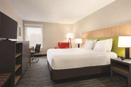 Country Inn & Suites by Radisson, Dunn, NC - Thumbnail