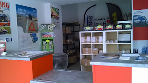 Photo n°2 de WebdealAuto Cambrai à Cambrai (Magasin de pneus)