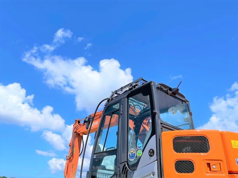 （株）名九建設機械