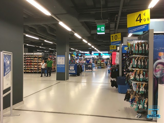 DECATHLON Berlin Alexanderplatz
