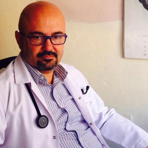 Uzm. Dr. Nezih Tunçay, İç Hastalıkları
