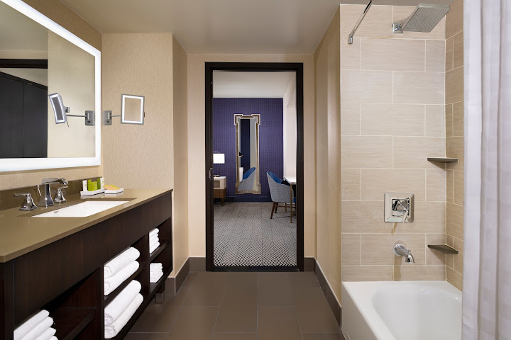 Hilton Austin by null