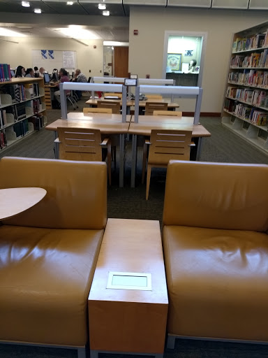 Tulare Public Library Gallery - United States