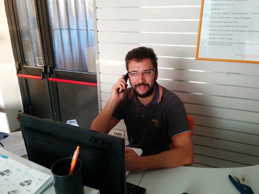 VAN4YOU - Noleggio Furgoni BUSTO ARSIZIO - Thumbnail