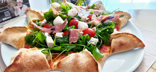 Photo 2 - Mamie pizza