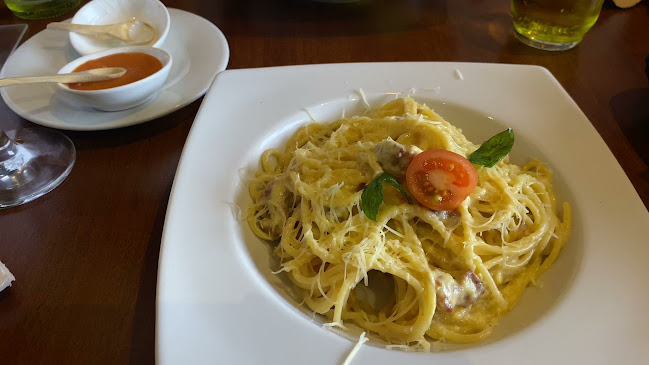 Opinii despre MARDU CAFE BISTRO în Cusco - Hamburguesería