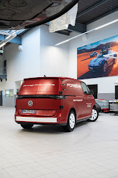 Photo n°9 de Centre Porsche Paris Ouest à Poissy (Garage automobile)