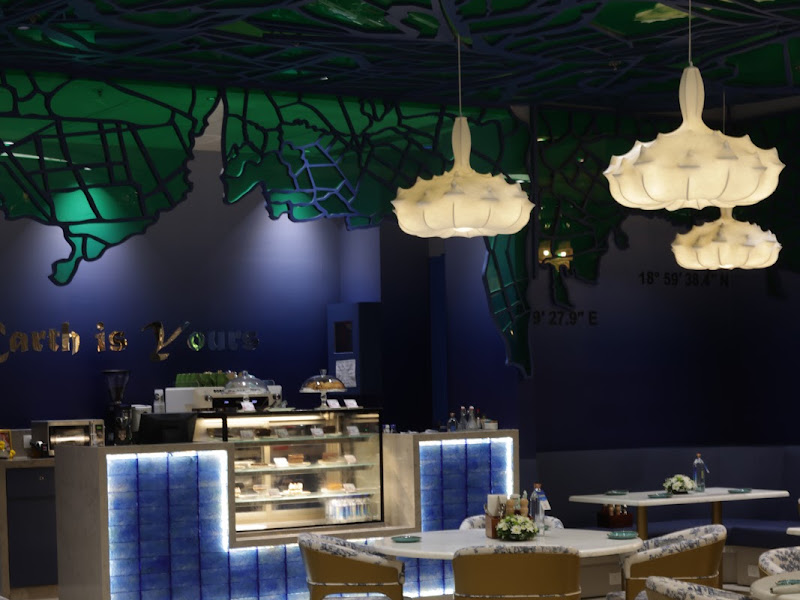 Earth Cafe — photo