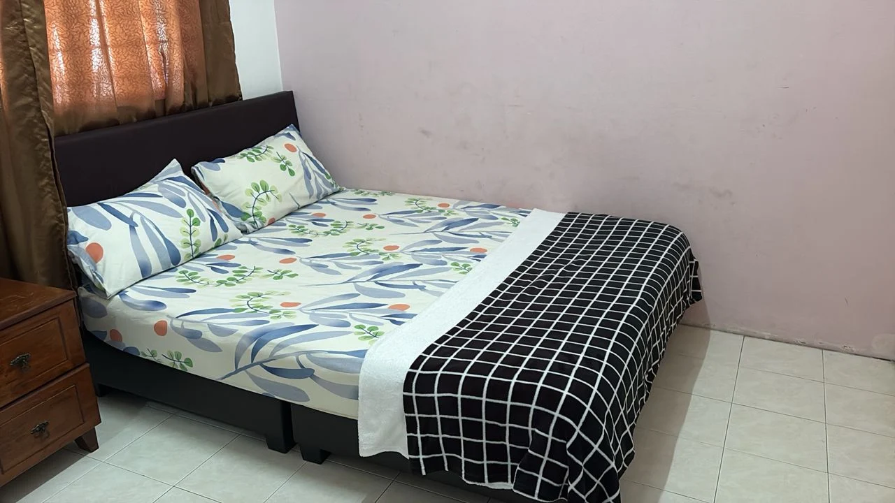 Homestay Husna Ipoh Station 18