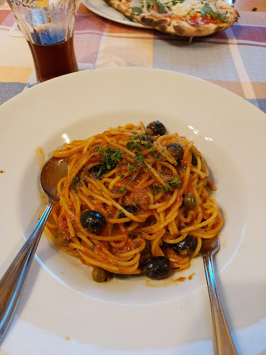 Trattoria Pizzeria Lucano - Thumbnail