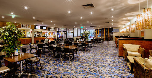 Nightcap at Sandbelt Hotel - Thumbnail
