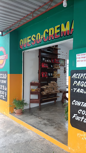 Quesería Torres Logo