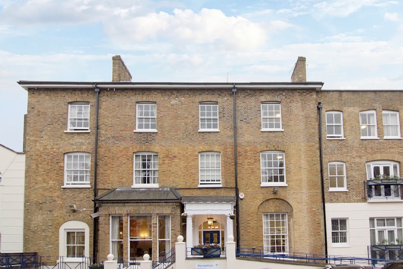 The Highgate Care Home - Bupa photo 2