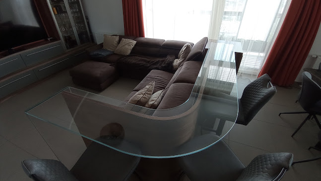 Comentarii opinii despre Varfalux KFT