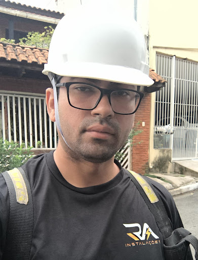 R.A Instalações - Eletricista