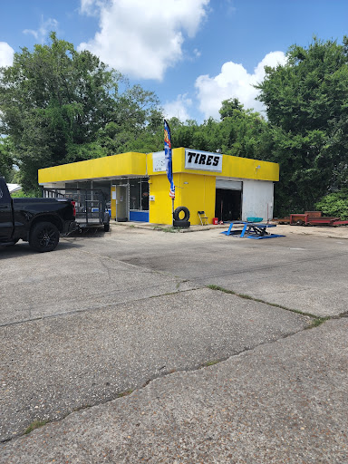 D&A TIRE SHOP 2