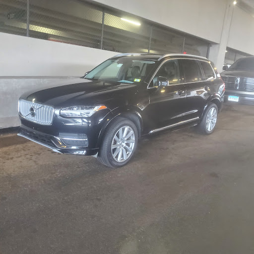 Premium Auto House, LLC