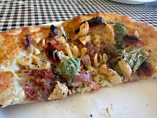 Serious Pizza + - Visual