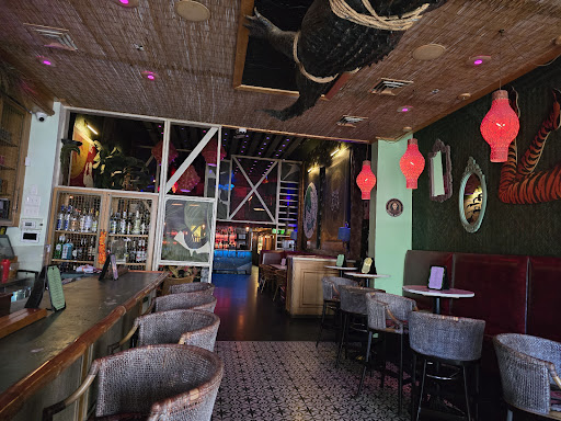 Saigon Blonde - Visual