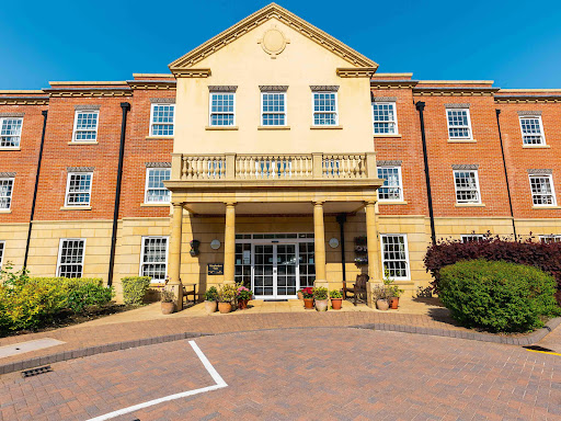 Dedicated nursing home Support in Guildford