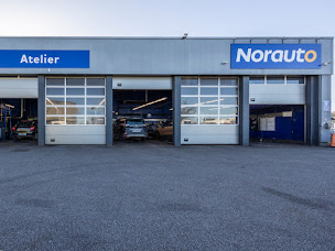 Photo n°2 de Norauto Buchelay à Mantes-la-Ville (Magasin de pneus)