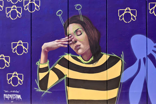 URBANKOFA – “BEES… OR NOT TO BEES” Gallery - Italy