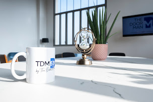 Photo n°2 de Agence TDM53 IMMOBILIER - The Door Man MAYENNE à Mayenne (Agence immobilière)